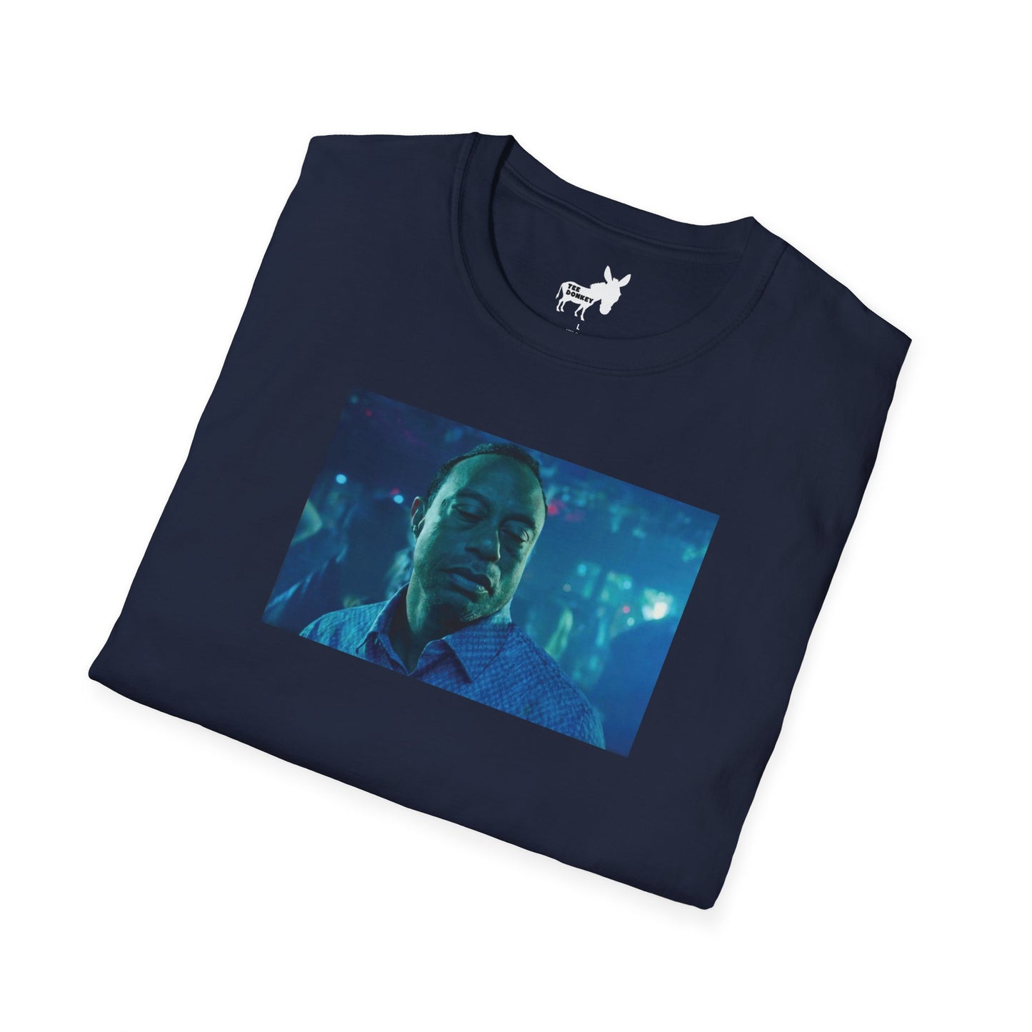 TIGER WOODS TURN THE LIGHTS OFF MEME - T-Shirt