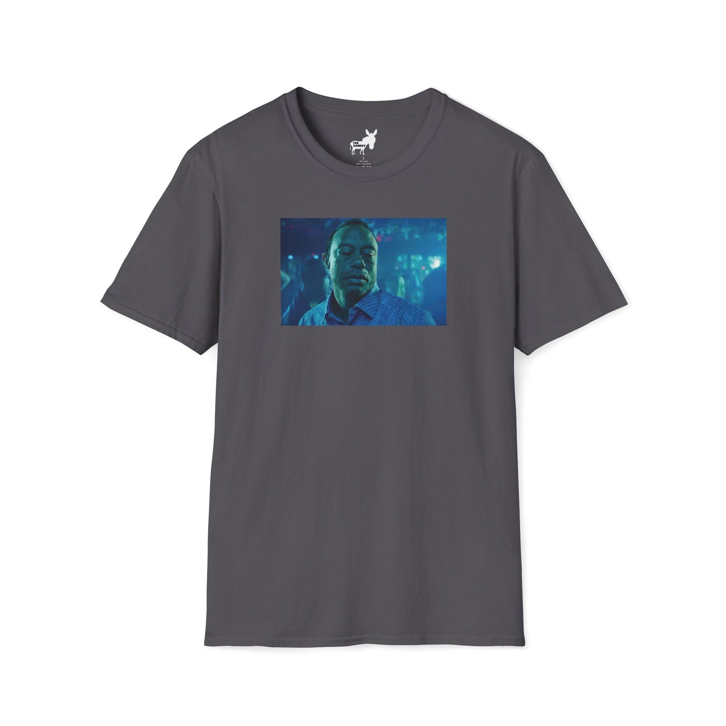 TIGER WOODS TURN THE LIGHTS OFF MEME - T-Shirt