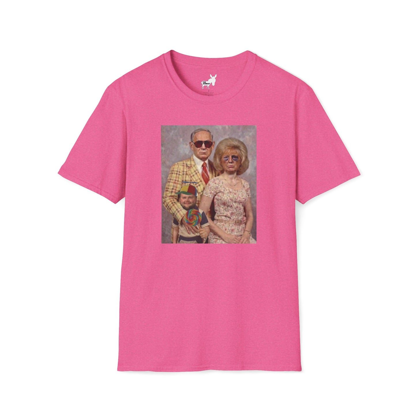 TRUMP, NETANYAHU & JD VANCE FAMILY PORTRAIT - T-Shirt