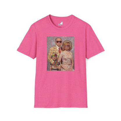 TRUMP, NETANYAHU & JD VANCE FAMILY PORTRAIT - T-Shirt