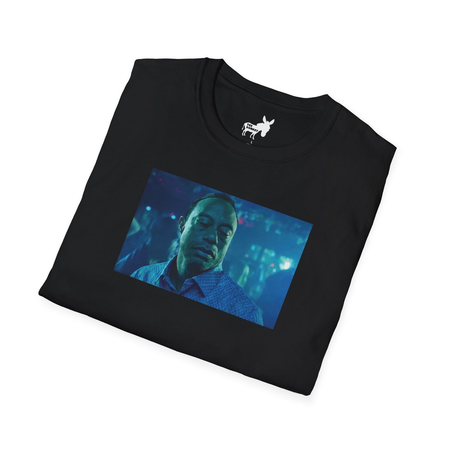 TIGER WOODS TURN THE LIGHTS OFF MEME - T-Shirt