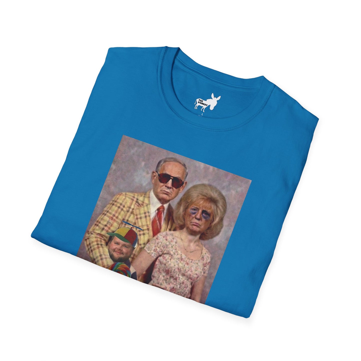 TRUMP, NETANYAHU & JD VANCE FAMILY PORTRAIT - T-Shirt