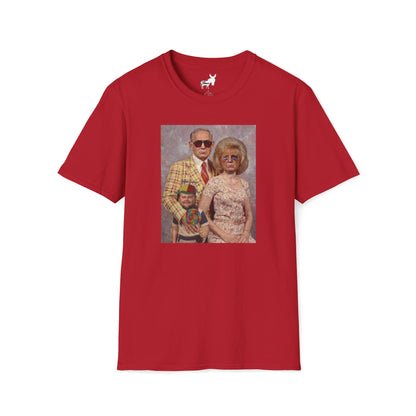 TRUMP, NETANYAHU & JD VANCE FAMILY PORTRAIT - T-Shirt